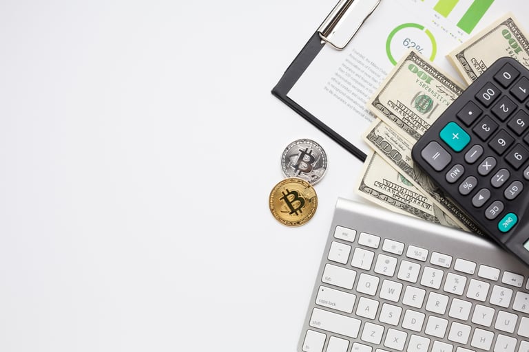 financial-items-with-copy-space